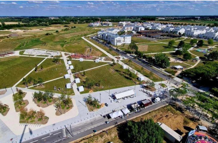 3 Room Flat In Parklane - 1,5Km Disney Serris Eksteriør billede