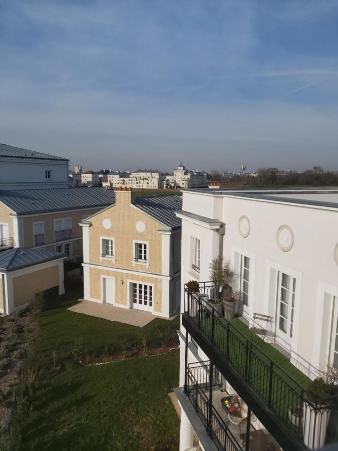 3 Room Flat In Parklane - 1,5Km Disney Serris Eksteriør billede